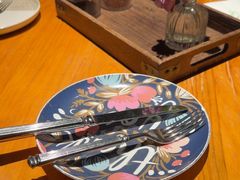 -JINNS锦时 steak&pizza(浸信会礼拜堂旧址店)