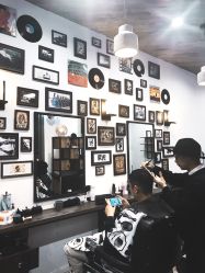 -MARTIN'S BARBER SHOP男士理发馆