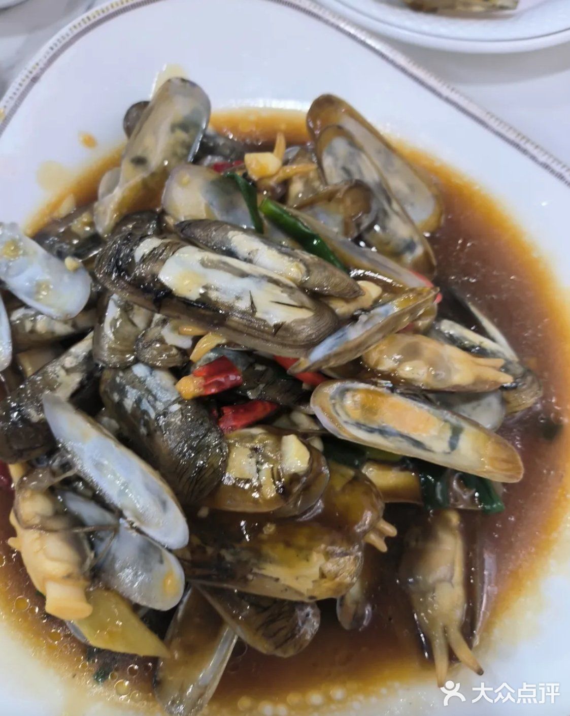 推荐一家不宰客的厦门海鲜大排档🦀
