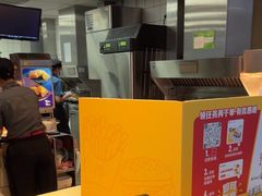 -麦当劳(吴圩机场店)