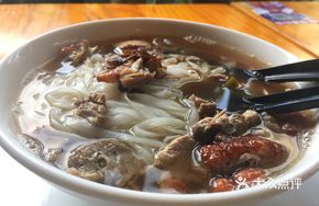 Signature Duck Noodle Soup