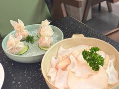-得意咚瓜·顺德鱼生·冬瓜火锅(深圳首店)