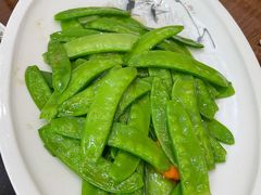 -伊源鼎盛餐饮服务有限公司