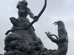 -巴陵广场