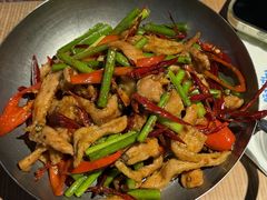 黔味宫爆松板肉-山野板扎·云贵川Bistro(上海首店)