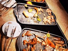 -大中华希尔顿酒店-念自助餐·嗨啤·小龙虾