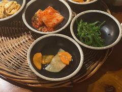 -三代烤肉(保利广场店)