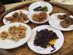 -桥香园云南过桥米线(金马碧鸡店)