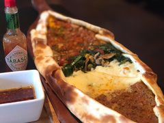 -Efes Turkish & Mediterranean Cuisine 艾菲斯餐厅(陆家嘴店)