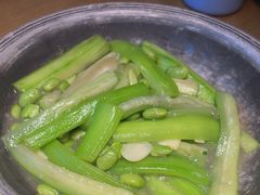 -蜜桃餐厅·伴山(绿宝广场店)