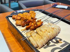 -路边羊烧烤酒场(宝带路店)