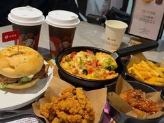-必胜客(上海新南方商城PH店)