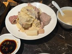-汤城小厨•粤菜•靓汤(苏州街店)