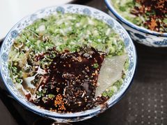 酸菜牛肉面-伊穆祥牛肉面总店·清真