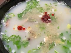 -万红路羊汤烧饼店(将台路店)