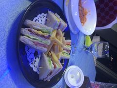 彩电塔旋转餐厅-辽宁电视塔