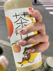-瞧·享轻奢美甲美睫