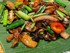 -云海肴·汽锅鸡·云南代表菜(天山百盛优客店)