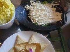 -九牧鱻·渝老鬼重庆火锅(人民路店)