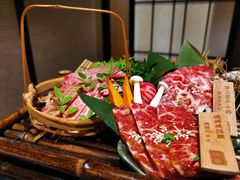 -山川小町·极番烧肉(新地假日广场店)