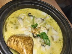 -九锅一堂酸菜鱼(学府凯德店)