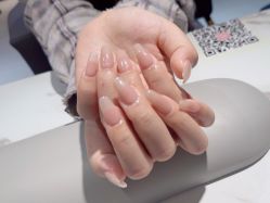 -丽心自助美甲美睫