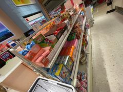 -良品铺子(宝安天虹购物中心店)