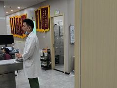-瑞鹏宠物医院·骨外科·心肾科·肿瘤科(九亭店)