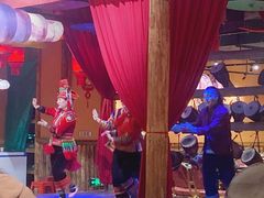 -老滇山寨•云南特色菜•地方菜•民族风情歌舞表演(金碧店)