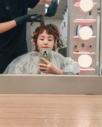 -Z.X HAIR SALON张新美业