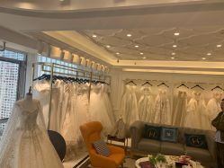 -拉瑞娜LaReine婚纱礼服高级定制