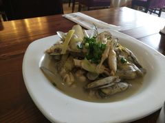 -赶海部落海鲜城(海阳路店)