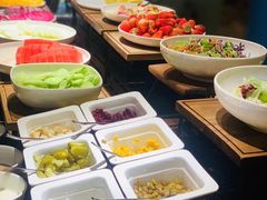 自助取餐区-食间牛排(重庆路万达店)