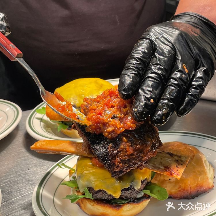 这也是哈尔滨能吃到的🍔巨巨巨无霸