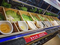 -釜御山海鲜烤肉火锅自助(新城市中心店)