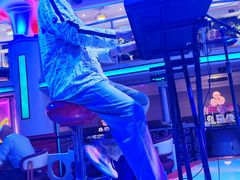 -巴特餐饮6加1音乐餐吧·新疆菜