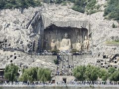 -龙门石窟