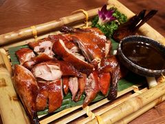 -老滇山寨•云南特色菜•地方菜•民族风情歌舞表演(金碧店)