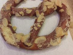 -巴黎贝甜(大宁国际商业广场店)