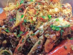 -凤凰路何眼镜香辣蟹(花果园店)