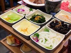 -井格重庆火锅(临平银泰城店)