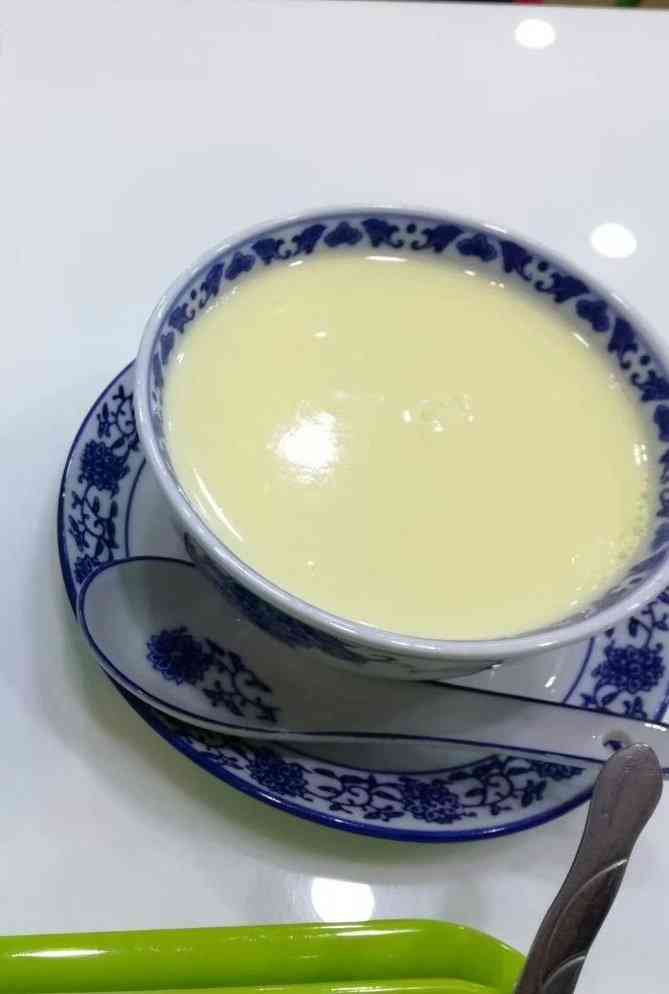 百富露水牛奶甜品