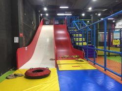 -蹦贝运动中心·蹦床·攀岩·闯关(龙岗店)