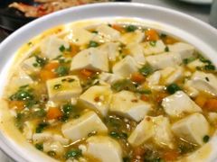 蟹粉豆腐-京城小江南·土菜馆·蒸白鱼(东四十条店)