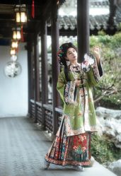 -苏州窝边小草摄影·汉服妆造跟拍(拙政园店)