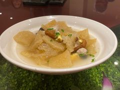 -侬佳蒸菜馆(听潮店)