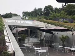 -UNI UNI(环亚凯瑟琳店)