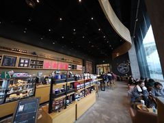 -星巴克臻选(成都环球乐天店)