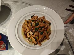-小隐院子·庭院餐厅(大学城后湖店)