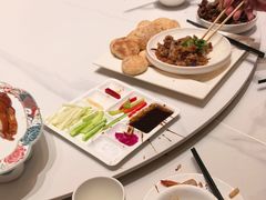 -梅利汴京烤鸭•开封豫菜地标店(东大街店)